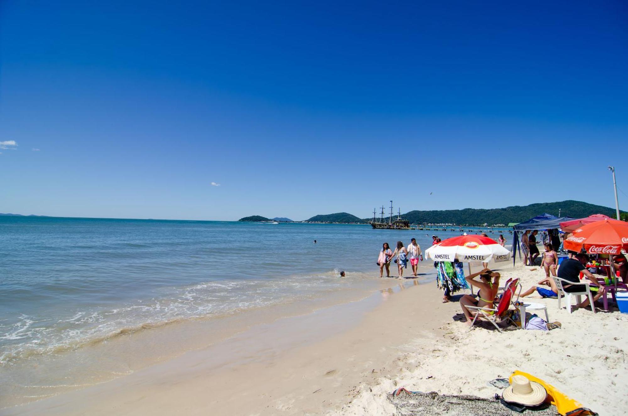 Na Quadra Da Praia, Vista Mar, Canasvieiras Mf1490 *